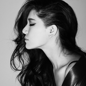 丰满少妇人妻无码专区
